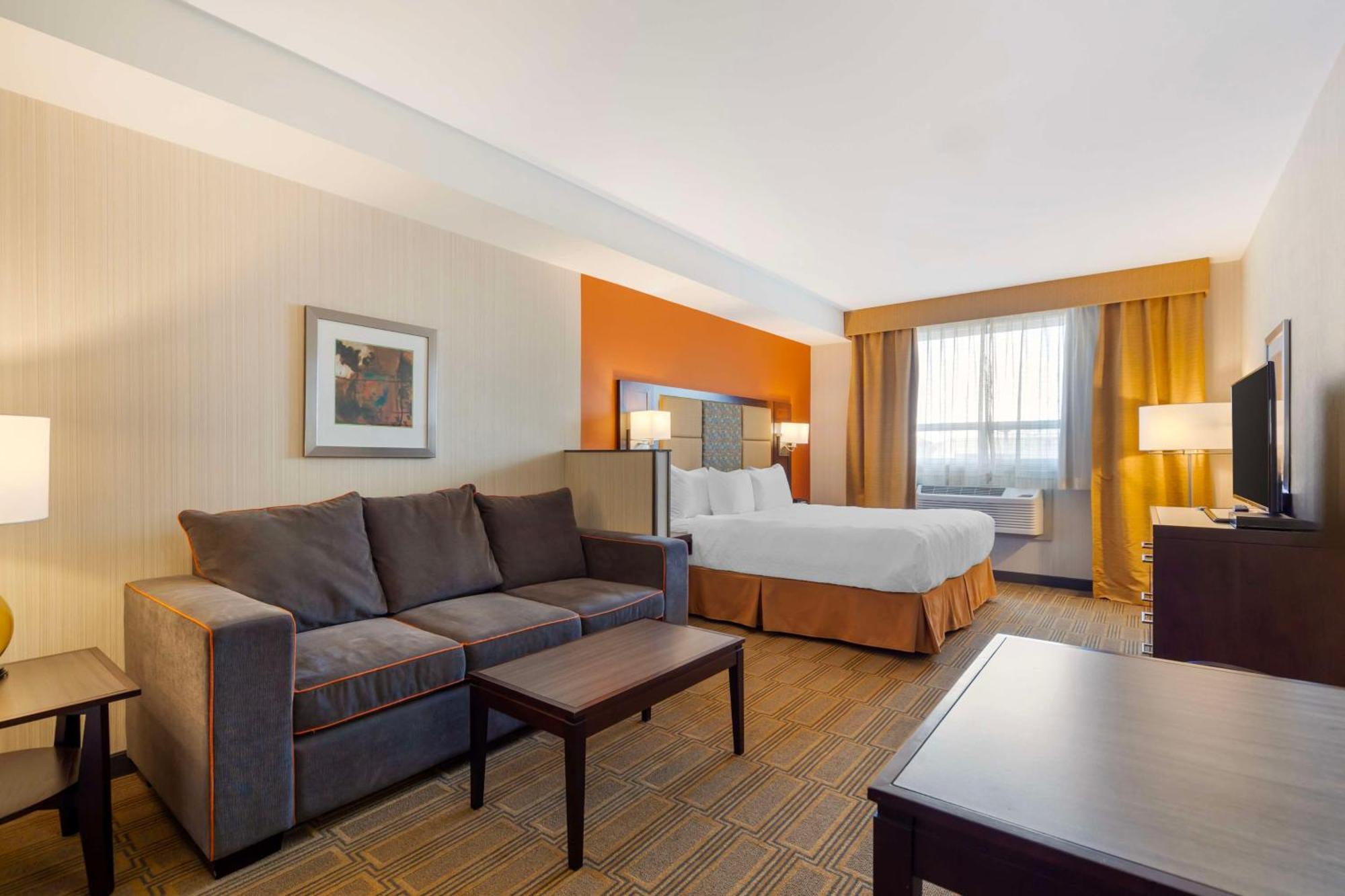 Best Western Plus Chateau Fort St. John מראה חיצוני תמונה