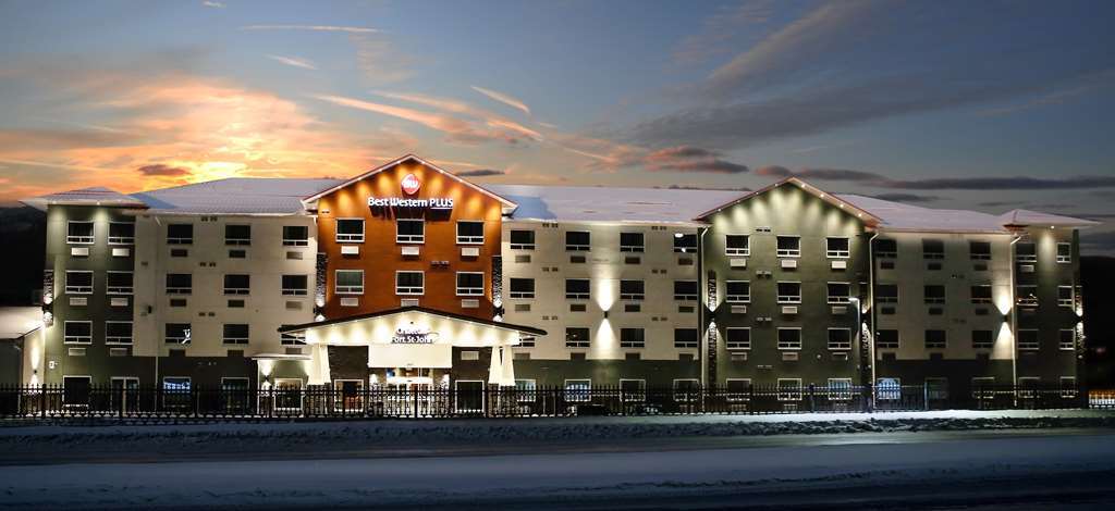 Best Western Plus Chateau Fort St. John מראה חיצוני תמונה
