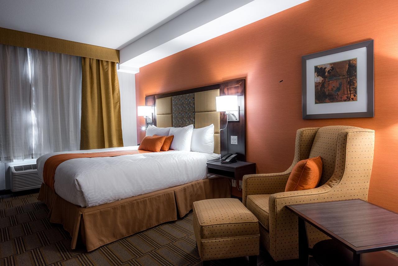 Best Western Plus Chateau Fort St. John מראה חיצוני תמונה